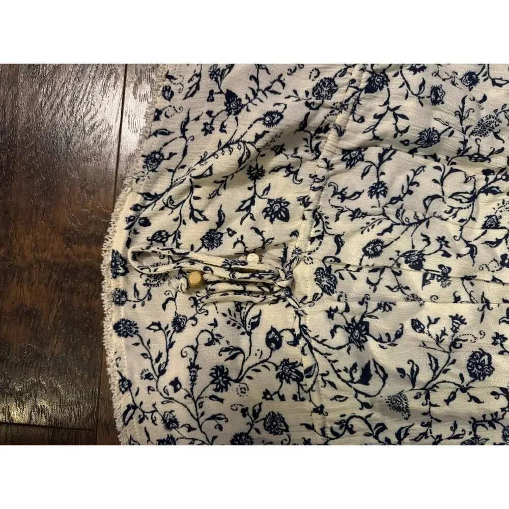 Kirious Los Angeles Blue/White Floral Sleeveless Crop Top Shirt Size Large